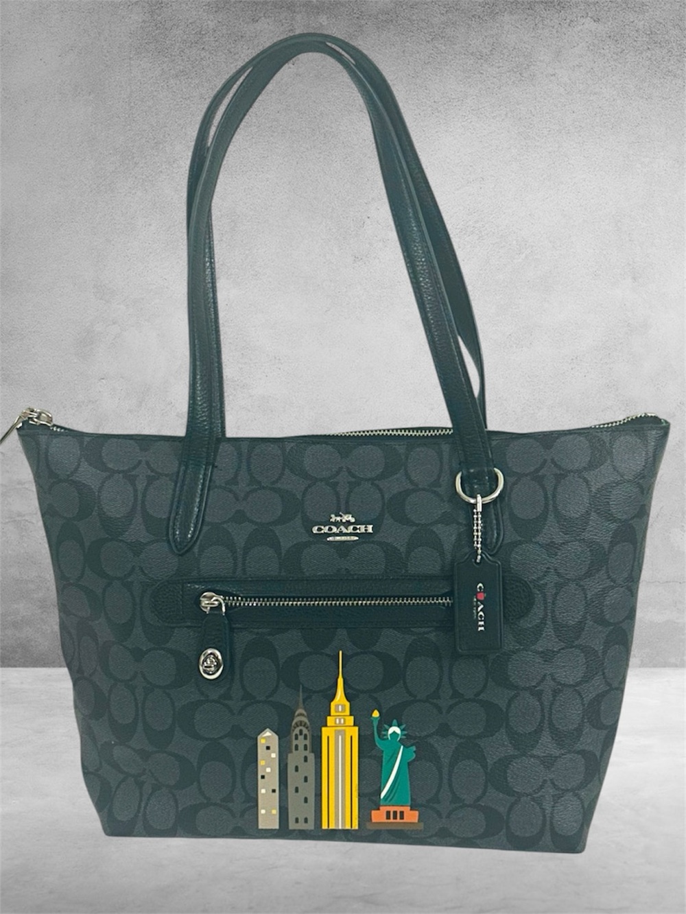 Coach NYC Skyline Limited Edition Signature City Zip Tote Black Leather